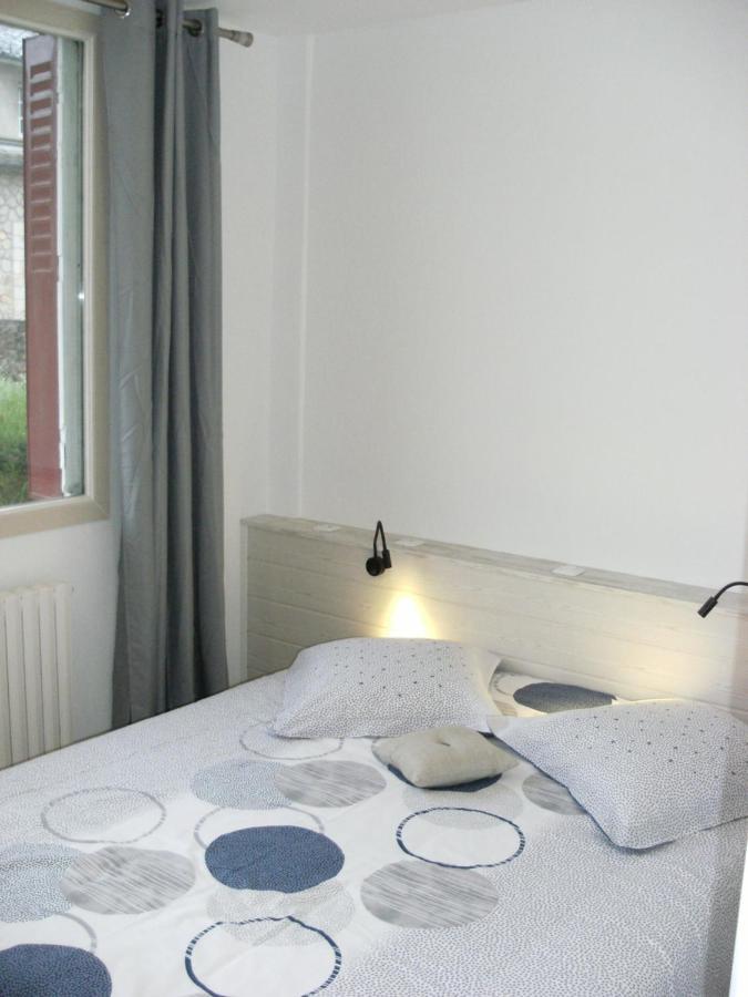 Vic 2.4 Apartment